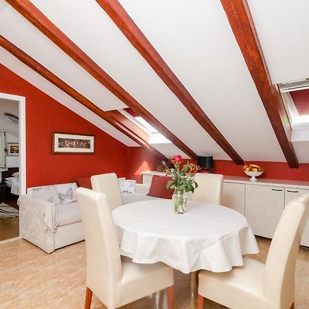 Apartment Mala Ana ドゥブロブニク 部屋 写真