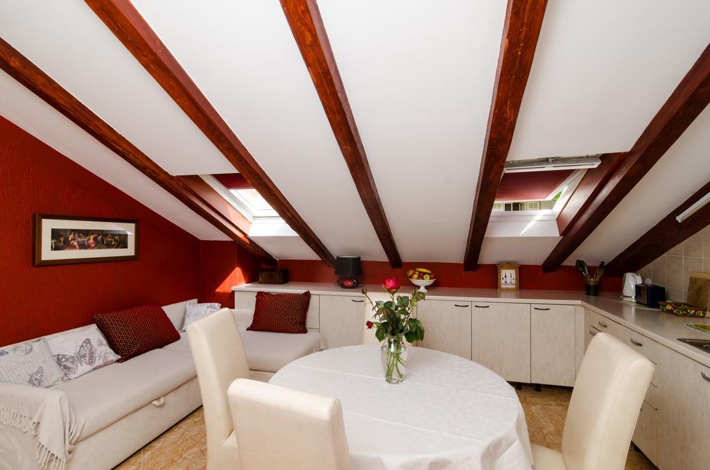 Apartment Mala Ana ドゥブロブニク 部屋 写真